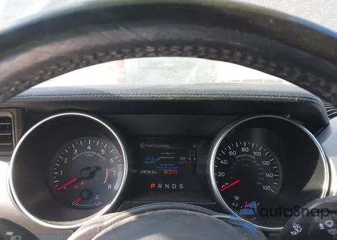 2021 Ford Mustang Ecoboost Premium z USA, uszkodzony, nr VIN 1FATP8UH2M5120209